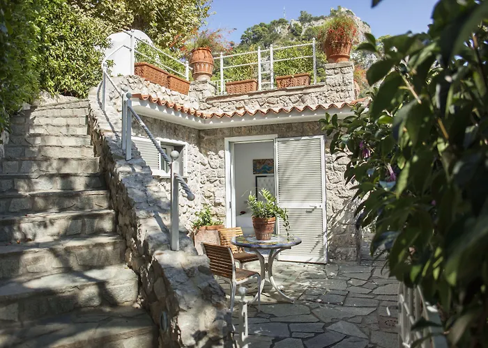 LHP Suite Capri Villa La Giara